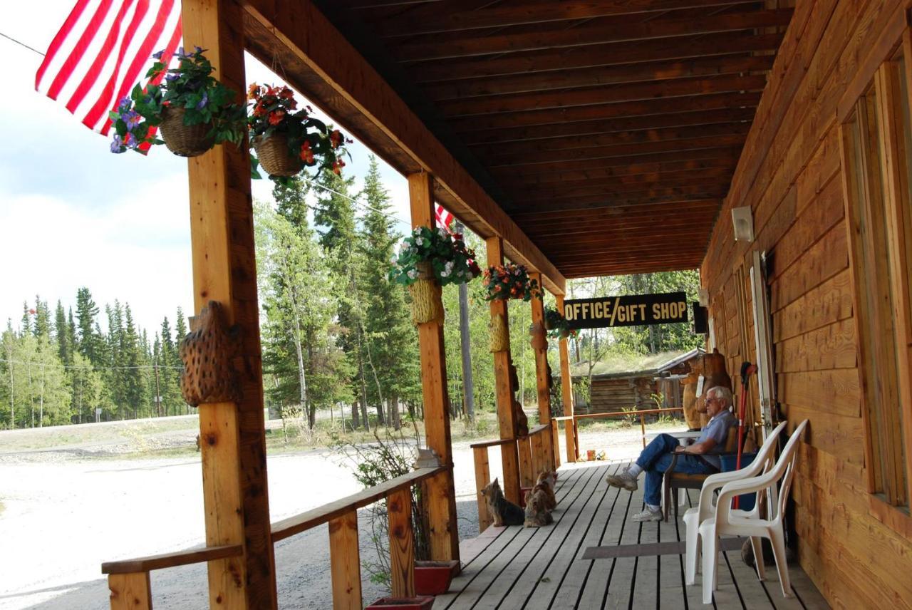 The Golden Bear Motel Tok Kültér fotó
